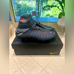Hypervenom Phantom 3 Elite DF SG-PRO M 11.5